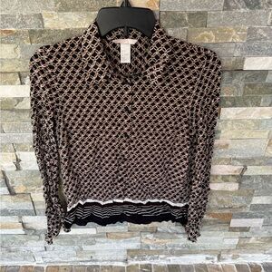 H&M Black and White Geometric Button Down Shirt